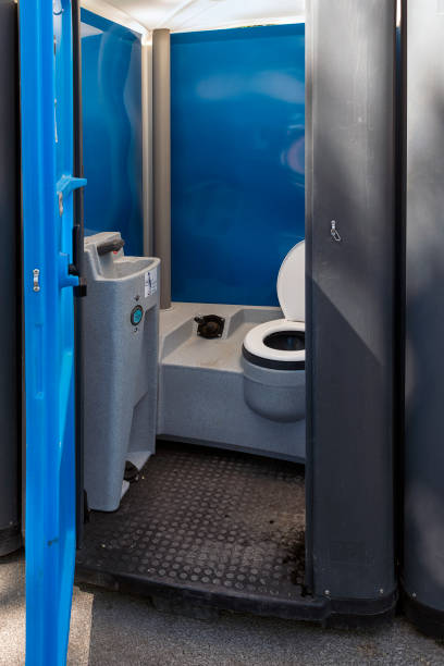 Portable Toilet Options We Offer in Taft, TX